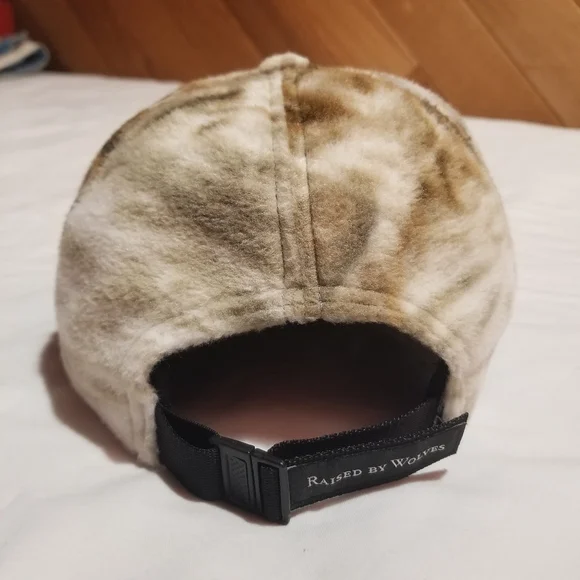 Raised By Wolves Realtree Hat - Picture 2 of 3